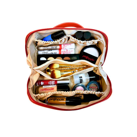 The Large Capacity Cosmetic/Toiletry Bag